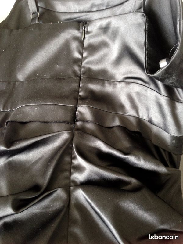 Robe noire (image 3)