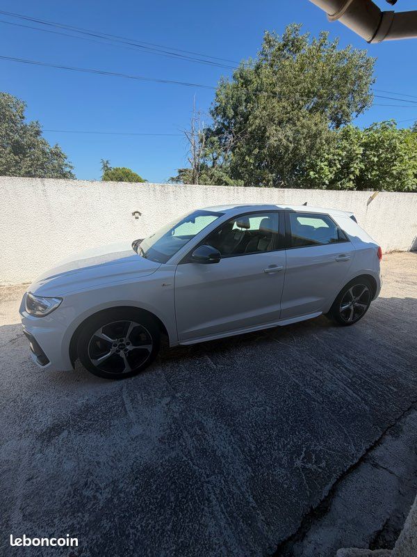 Audi A1 Sline sportback (image 2)