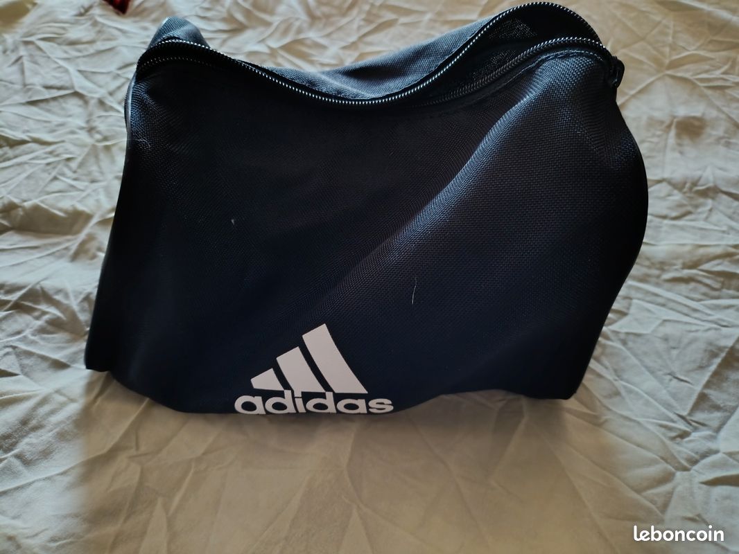 Trousse de toilette Adidas (image 1)