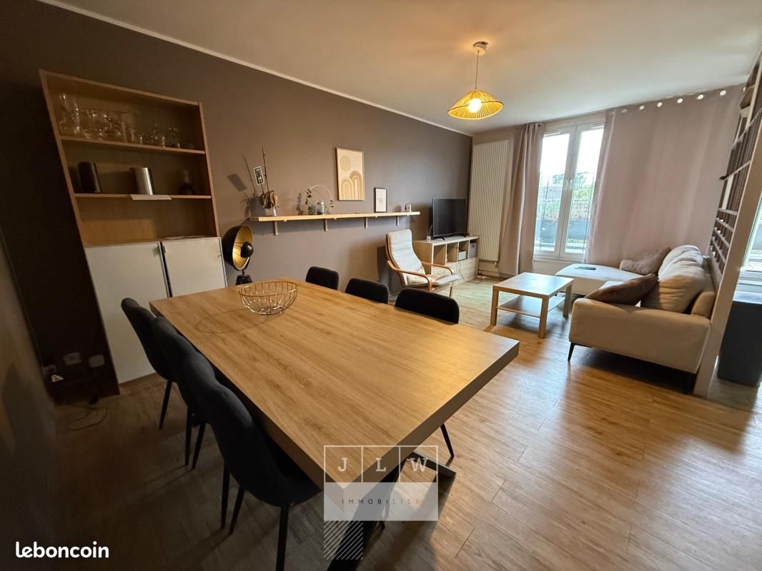 Appartement 3 pièces 72 m² · à Villeneuve-d'Ascq · 72 m² · 1 050 €/mois