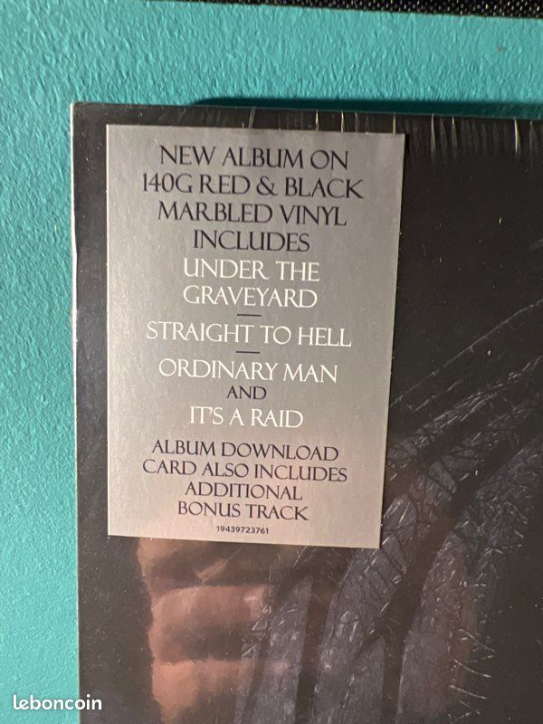 Ozzy Osbourne, Ordinary Man Red/Black Marbled 666ex vinyle (image 2)