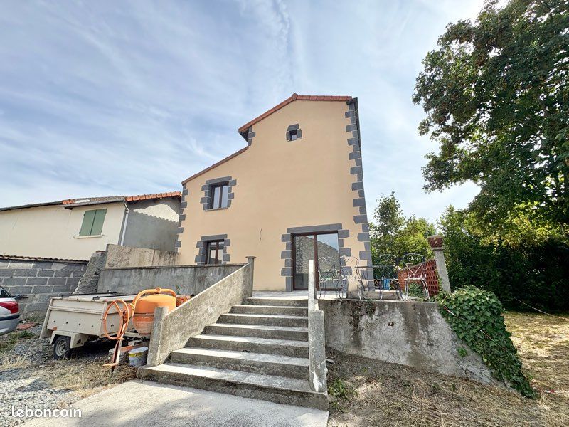 Maison 5 pièces 130 m² · à Ennezat · 130 m² · 220 000 €