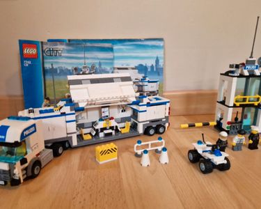 Lego 7743 City Police Command Center Lego City 7743 Police Command