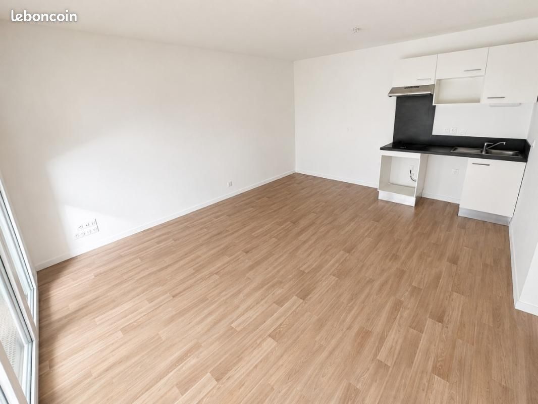 Appartement 3 pièces 64 m² · à Lormont · 64 m² · 854 €