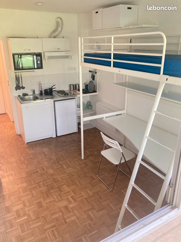 Appartement 1 pièce 15 m² · à Garches · 15 m² · 600 €