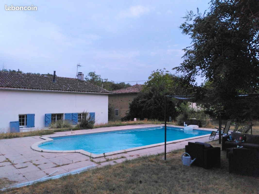 Maison 6 pièces 197 m² · à Saint-Sulpice-la-Pointe · 197 m² · 394 000 €