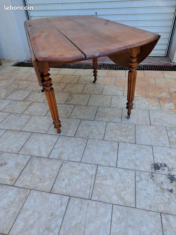 Table ronde merisier avec rallonge (image 2)