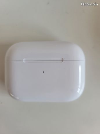 AirPods 2ème Génération – Blanc – Occasion état Excellent – Charge Sans Fil