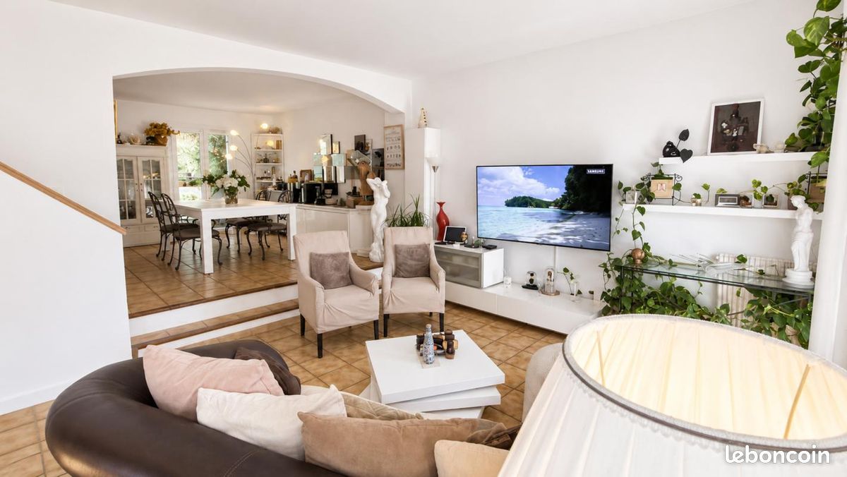 Maison 5 pièces 154 m² · à Le Cannet · 154 m² · 729 000 €