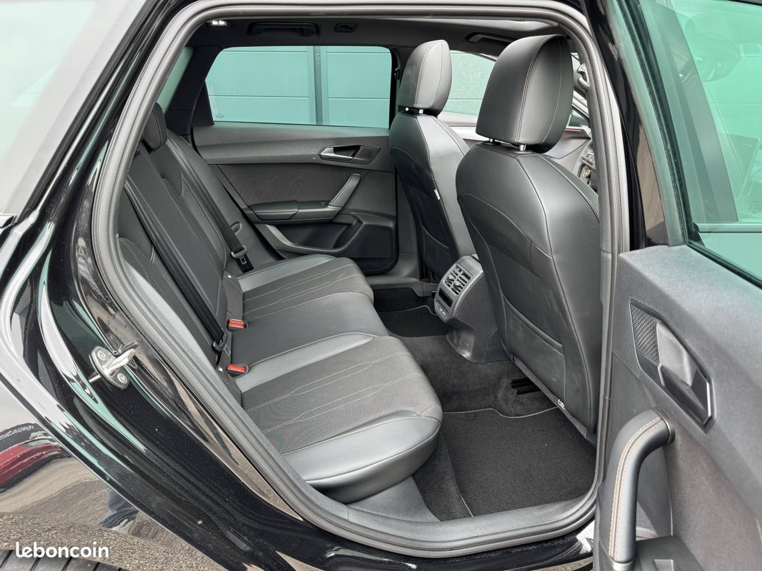 CUPRA Leon Sportstourer 1.5 eTSI Hybrid 150 ch DSG7 V (image 17)