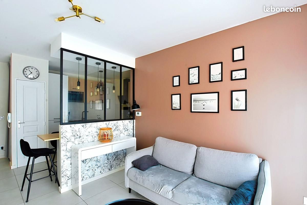 Appartement 3 pièces 52 m² · à Oullins-Pierre-Bénite · 52 m² · 1 090 €/mois