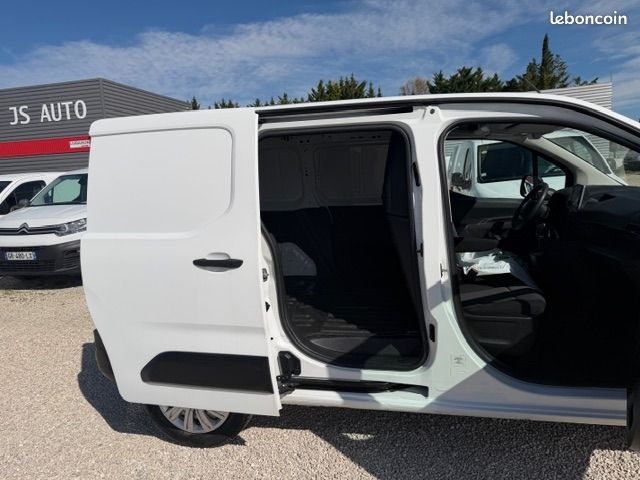 Citroen BERLINGO VAN BLUEHDI 75 CH GPS CARPLAY CAMERA DE RECUL (image 6)