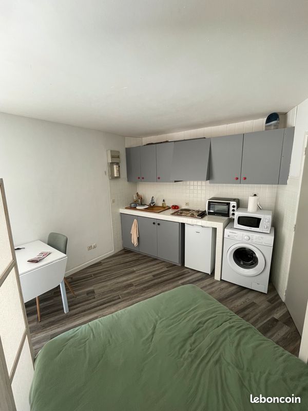 Appartement 1 pièce 25 m² · à Le Puy-en-Velay · 25 m² · 325 €/mois