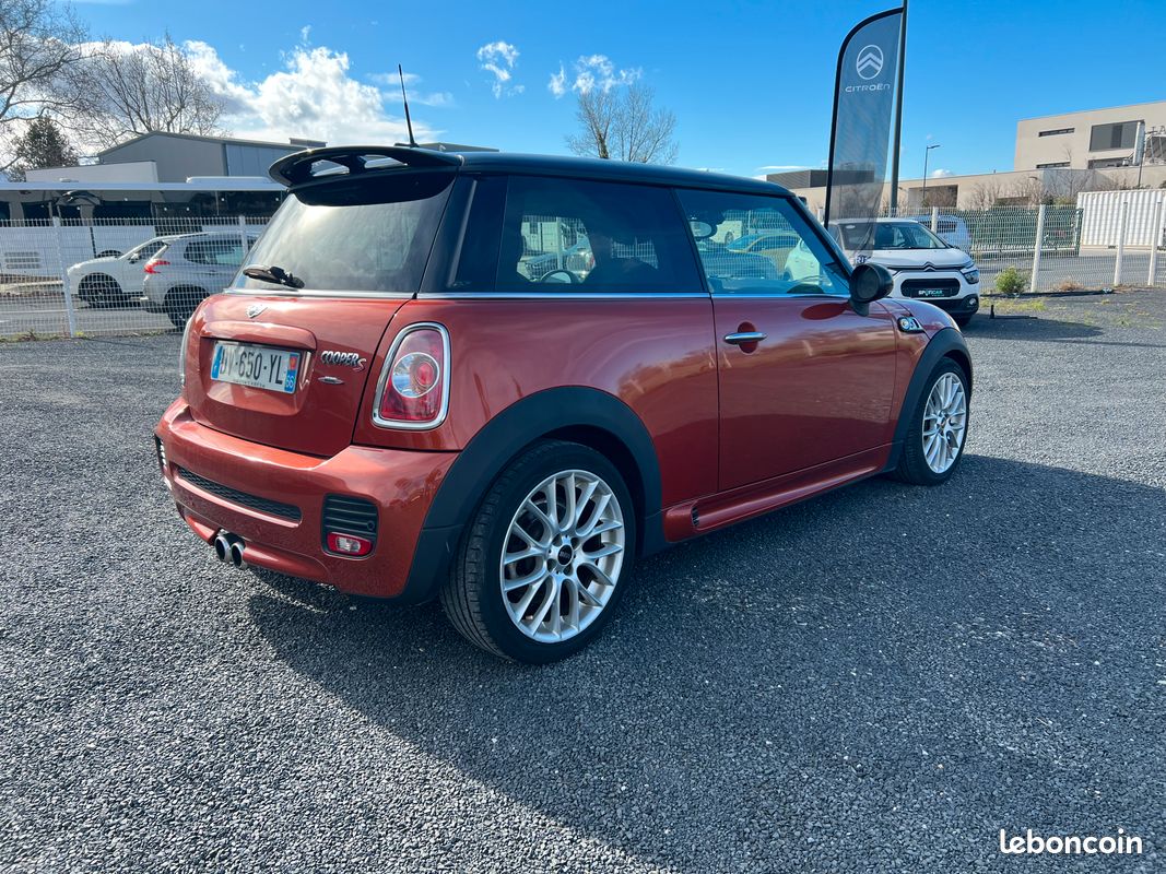 Mini ii hatch r56 (2) 1.6 184 cooper s pack jcw (image 2)