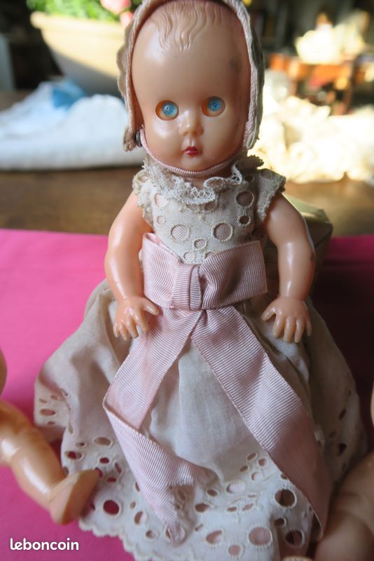 POUPÉE ANCIENNE S.F.B.J. tête porcelaine, yeux dormeurs EUR 110,00
