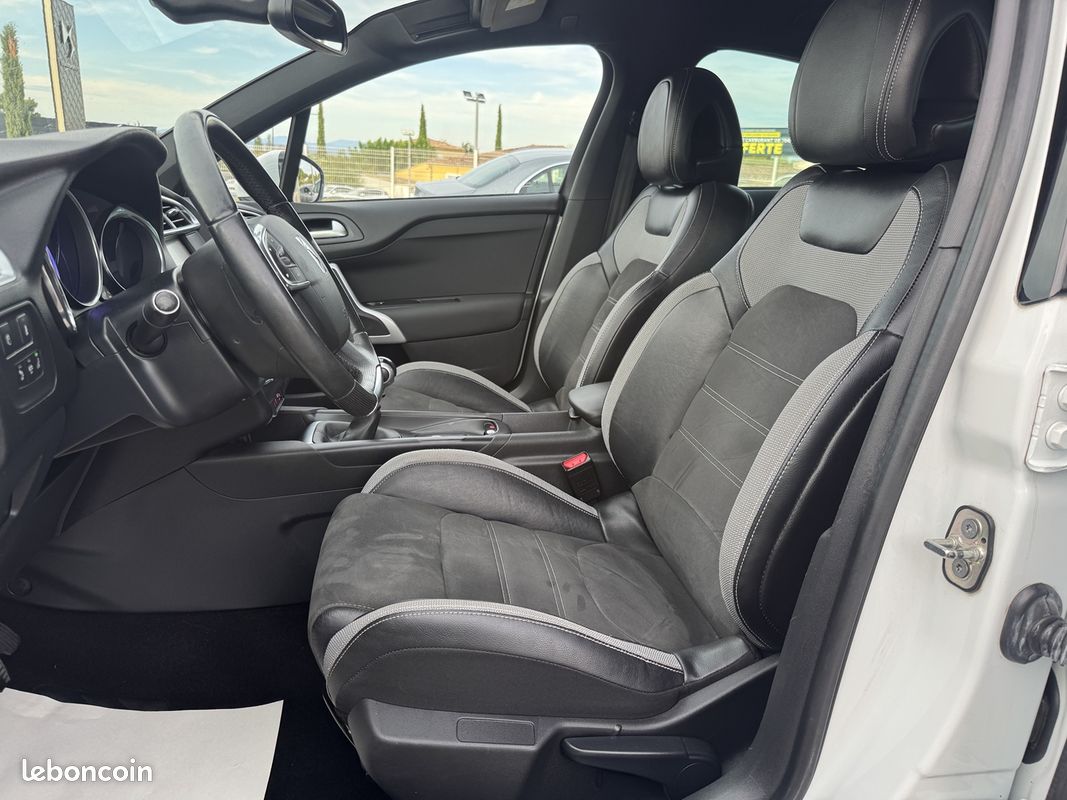 Citroen DS4 1.6 BLUEHDI 120CH SO CHIC S&S (image 12)