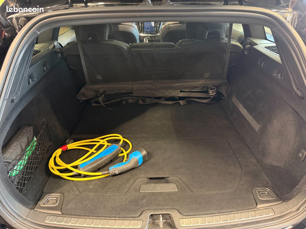 Volvo v60 2.0 t8 390ch phev hybrid inscription luxe awd geartronic bva (image 25)