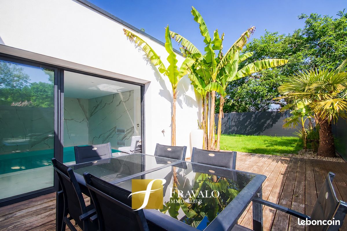 Maison 7 pièces 198 m² · à Vannes · 198 m² · 648 900 €