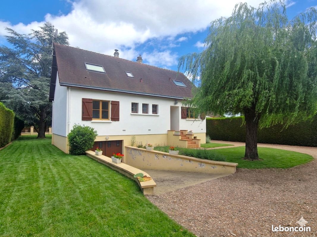 Maison 6 pièces 122 m² · à Saint-Germain-sur-Avre · 122 m² · 241 500 €