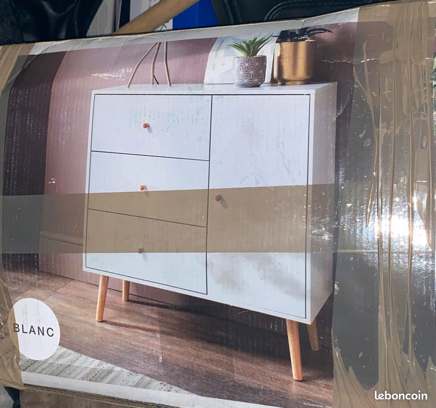 Armoire neuve/non assemblée/inutilisée à vendre (image 1)