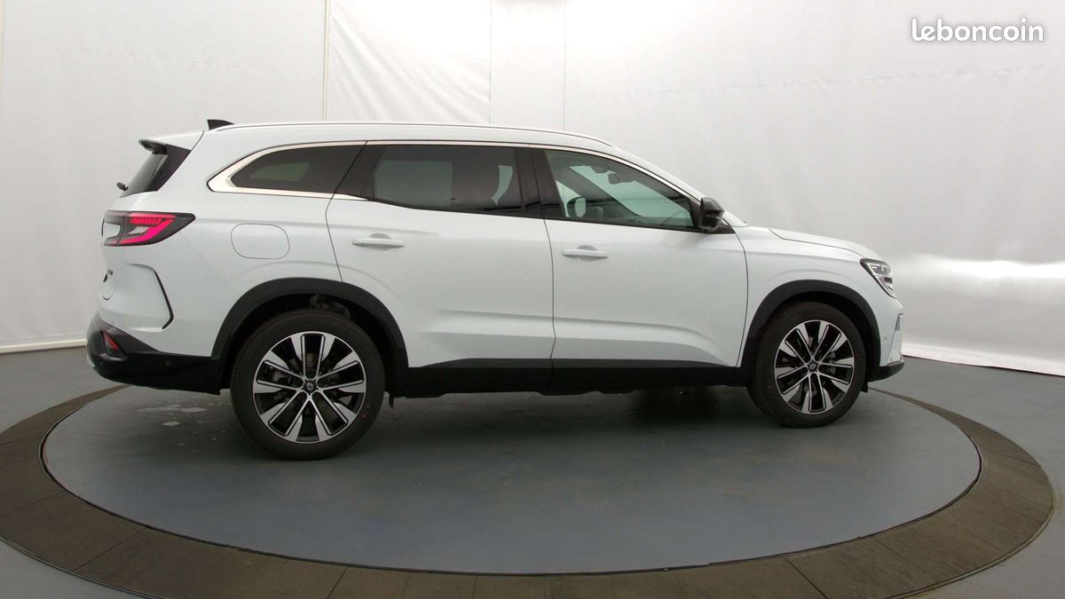 Renault espace e tech full hybrid 200 gsr2 techno (image 10)