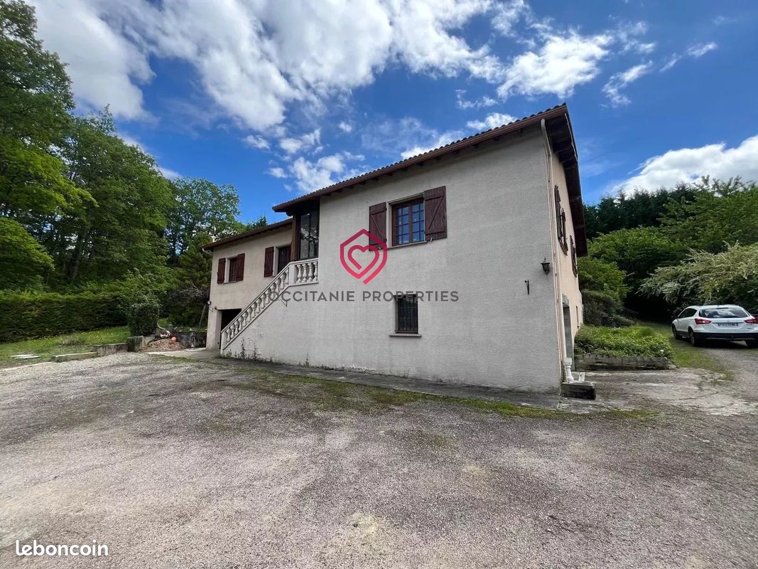 Maison 6 pièces 169 m² · à Rivel · 169 m² · 215 000 €