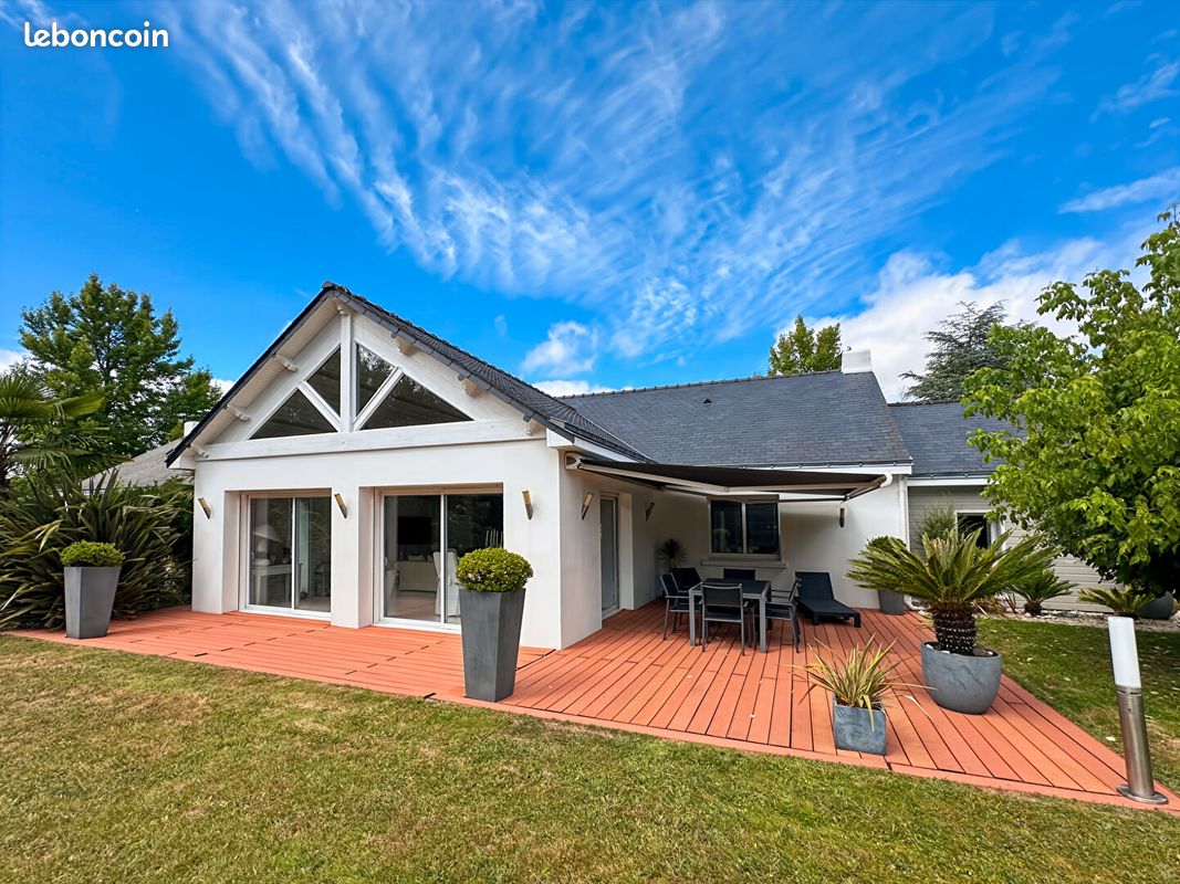 Maison 7 pièces 192 m² · à Saint-Mars-du-Désert · 192 m² · 460 000 €