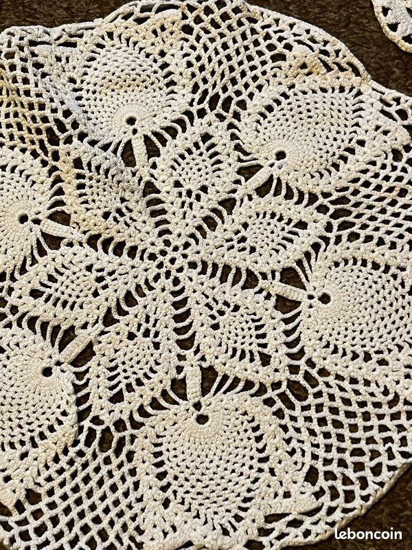 Napperon Au Crochet Sylvette Raisonnier - Écru 30x50 Cm - Fait Main En France