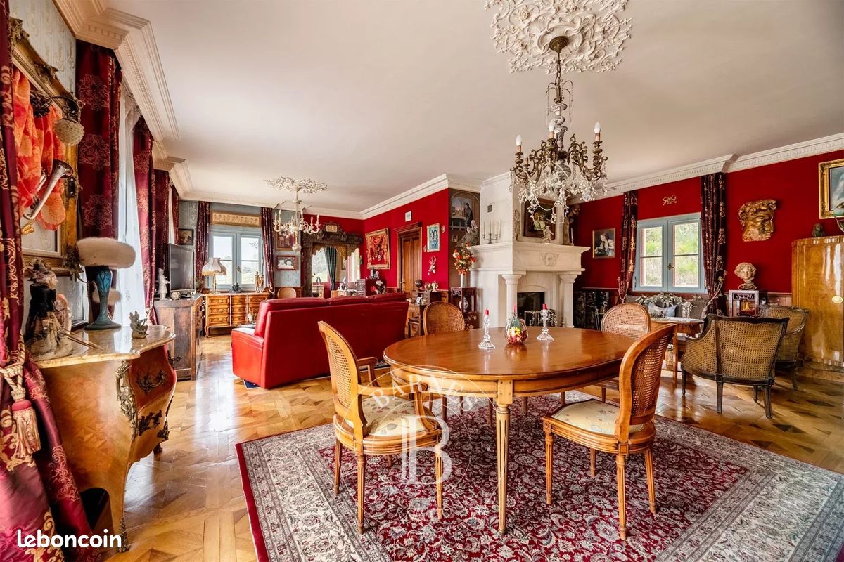 Propriété 10 pièces 250 m² (image 7)