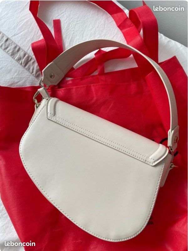Sac à main Valentino– Crème nacré – neuf (image 2)