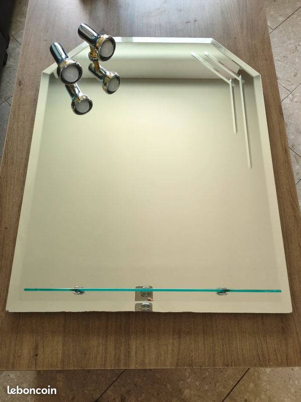 Grand miroir avec luminaire (image 1)