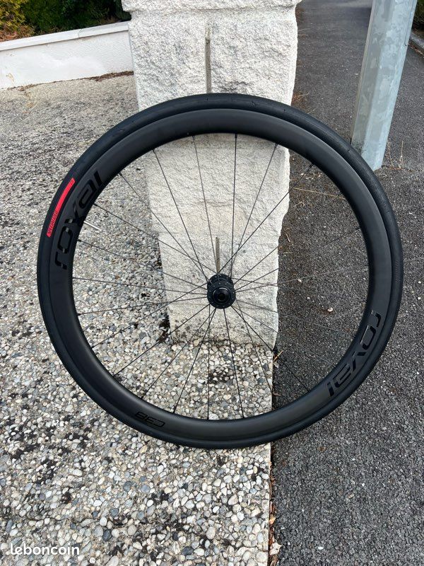 Roue avant roval c38 (image 1)