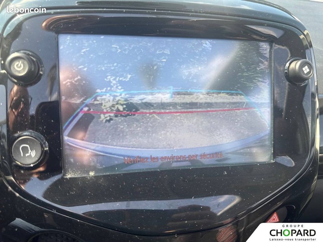 CITROEN C1 Airscape VTi 72 S&S Shine (image 17)