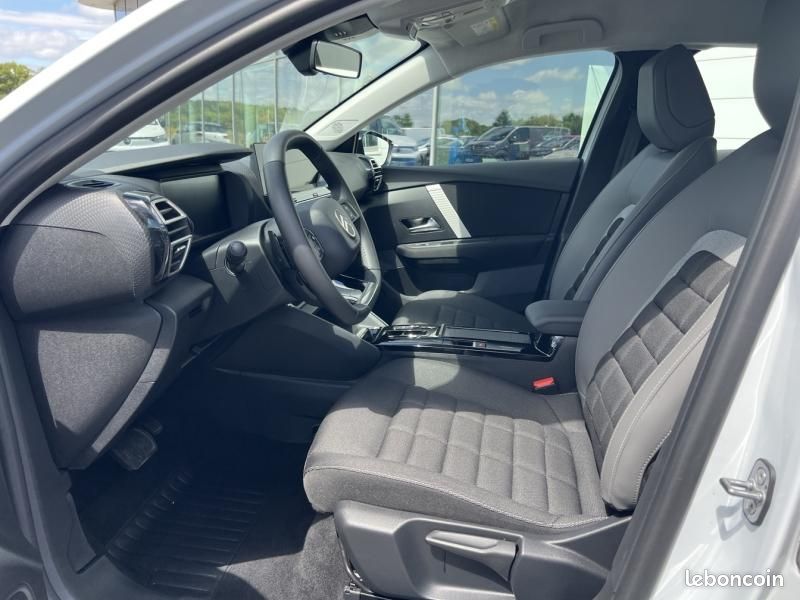 Citroen C4 1.2 Hybride 136ch S&S PLUS Automatique (image 9)