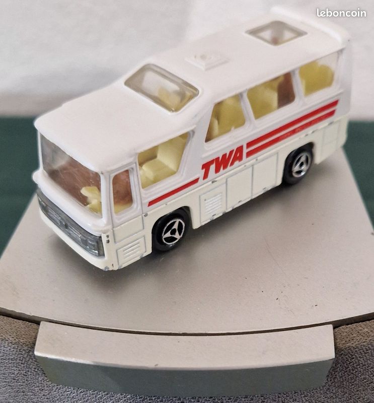 MAJORETTE MINI BUS Twa Ref 262 Made In France Sous Blister EUR 17,00