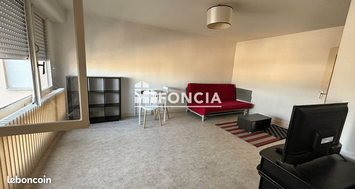Appartement 1 pièce 35 m² · à Roanne · 35 m² · 490 €