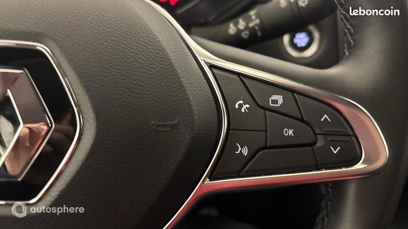 Renault Captur 1.6 E-Tech hybride 145ch Engineered (image 25)