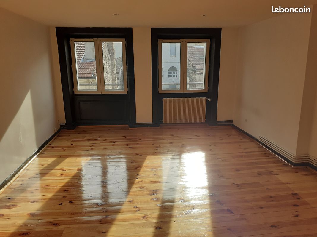 Appartement 3 pièces 75 m² · à Saint-Étienne · 75 m² · 600 €/mois