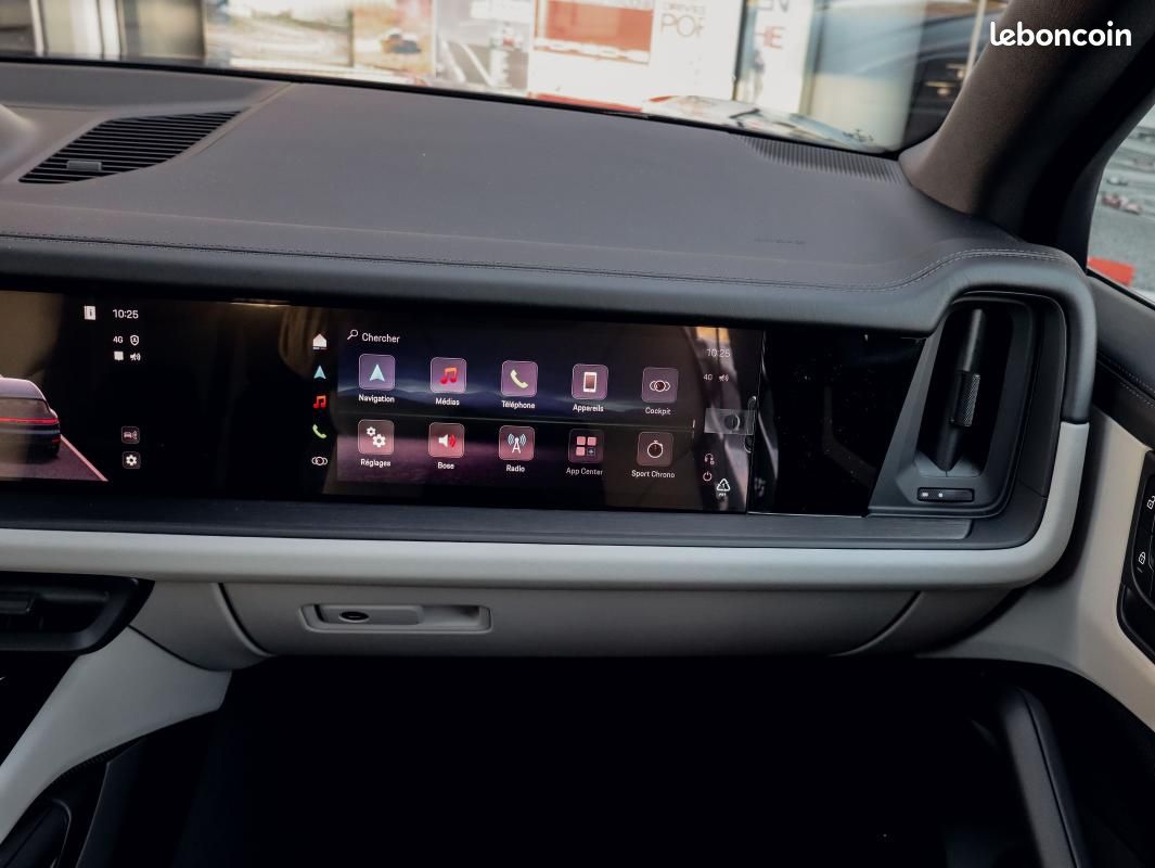 Porsche Cayenne E-Hybrid 3.0 V6 470 ch Black Edition (image 28)