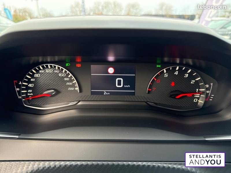 Peugeot 2008 100 S&S BVM6 Style (image 13)