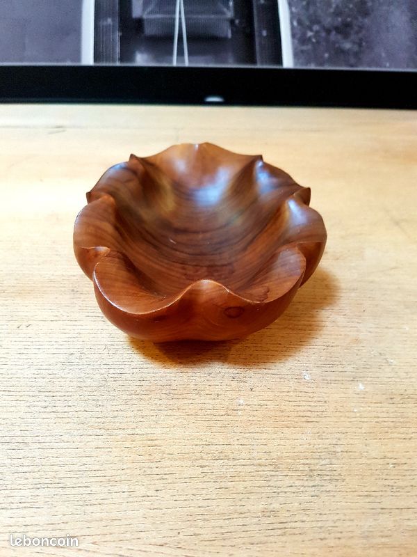Coupe sculptee en teckde forme libre des années 60 (image 2)