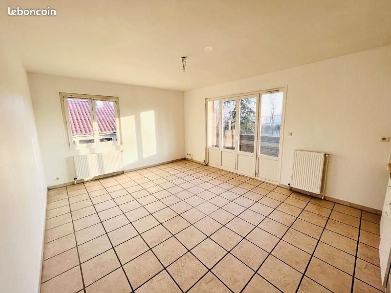 Appartement 4 pièces 74 m² · à Charnay-lès-Mâcon · 74 m² · 690 €/mois