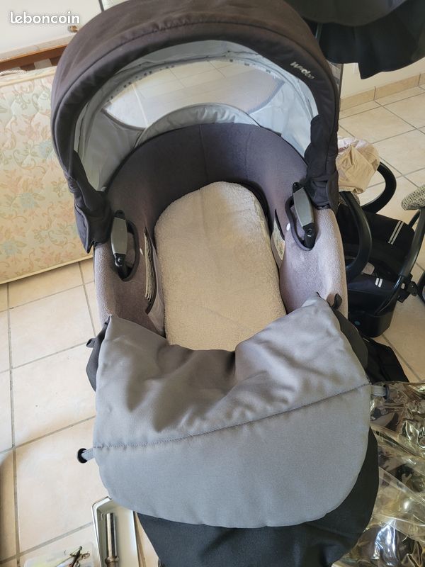 Vend poussette complète (image 2)