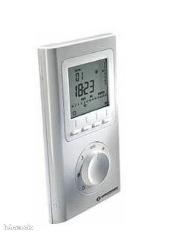 Thermostat programmable 230V Giacomini (image 2)
