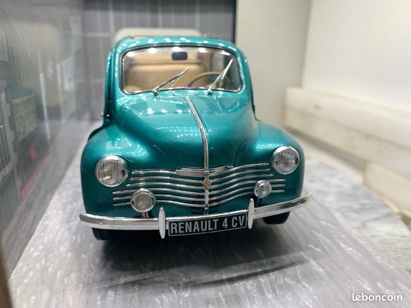 RENAULT 4CV 4 CV découvrable ouverte open vert bouteille au 1/17 no 1/18 SOLIDO RENAULT 4CV 4 CV découvrable ouverte open vert bouteille au 1/17 no 1/18 SOLIDO