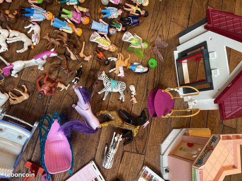 Playmobil lot (image 7)