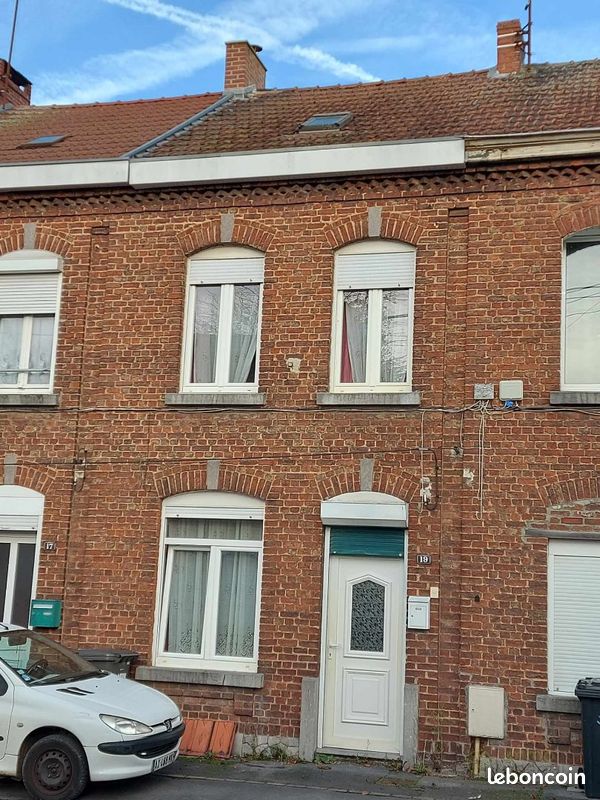 Maison 4 pièces 87 m² · à Feignies · 87 m² · 55 000 €