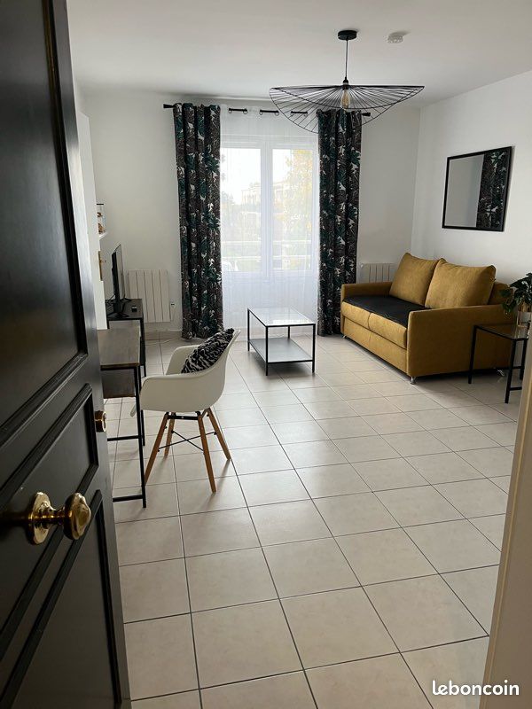 Appartement 1 pièce 30 m² · à Brunoy · 30 m² · 760 €