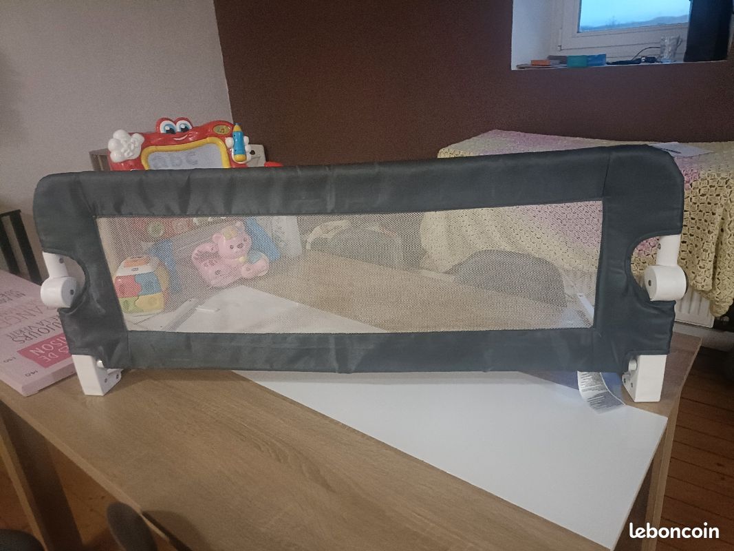Barrière de sécurité lit enfant (image 1)