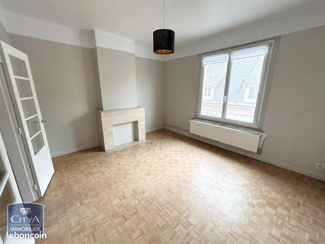 Appartement 3 pièces 52 m² · à Valenciennes · 52 m² · 635 €